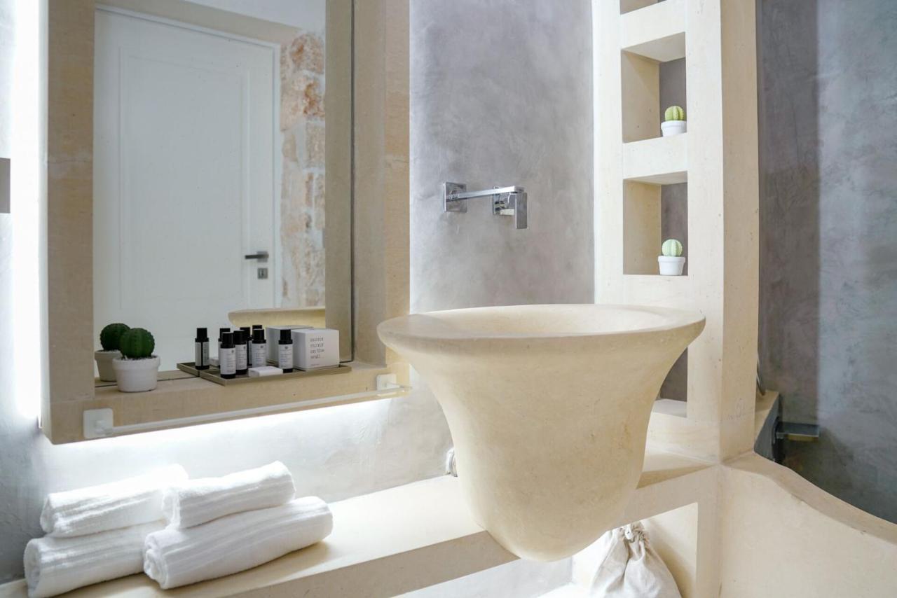 Palazzo Vico Bianco Raro Villas Homes Collection Остуни Екстериор снимка