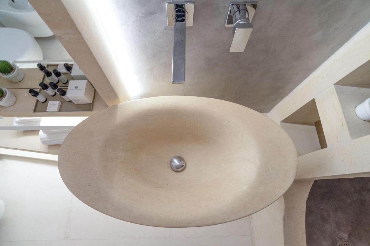 Palazzo Vico Bianco Raro Villas Homes Collection Остуни Екстериор снимка