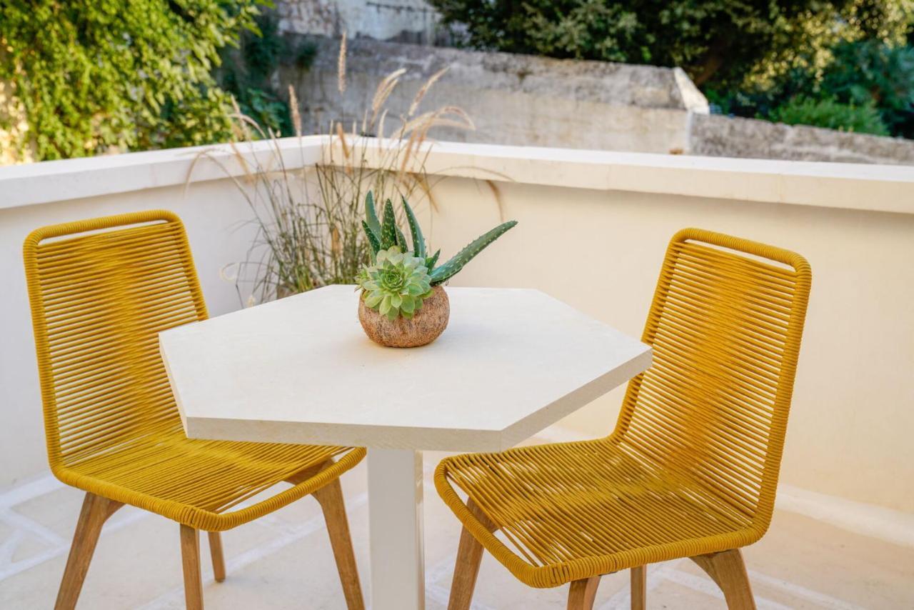 Palazzo Vico Bianco Raro Villas Homes Collection Остуни Екстериор снимка