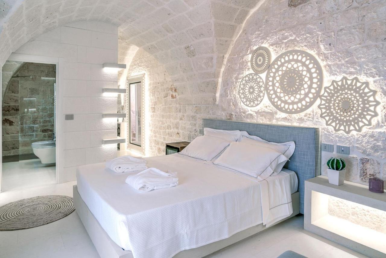 Palazzo Vico Bianco Raro Villas Homes Collection Остуни Екстериор снимка